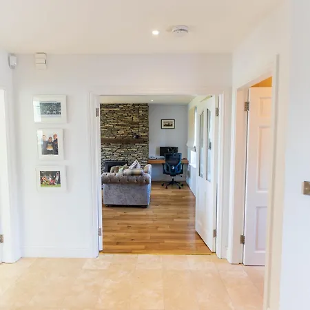5 The Cloisters - Waterville